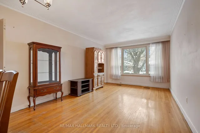 Additional image 3 of 34 Linelle St