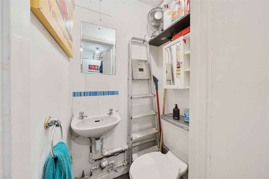 Additional image 7 of East Street, Warminster