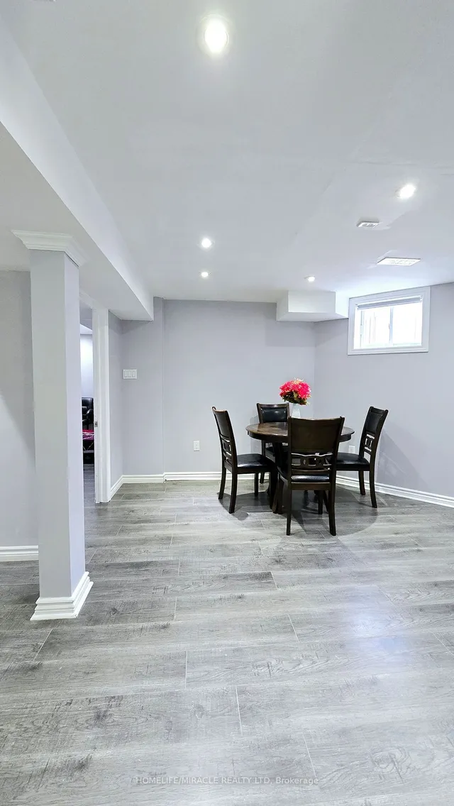 Additional image 15 of 33 Atira Ave