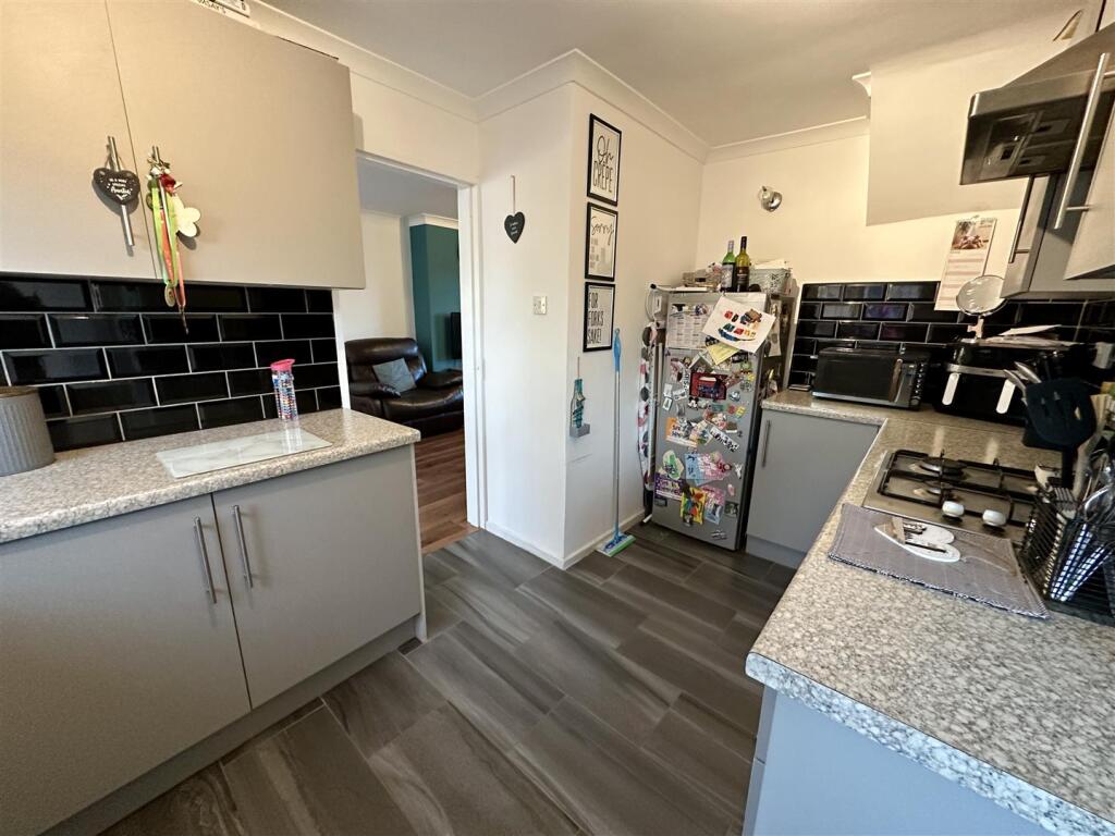 Additional image 12 of Avon Crescent, Alcester