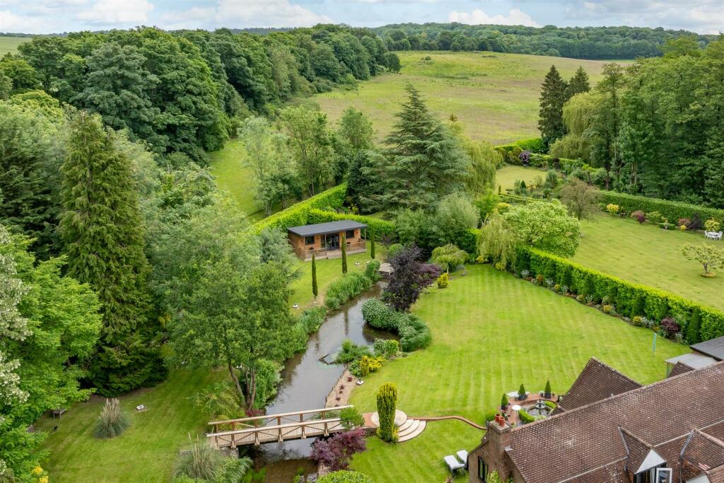 Additional image 35 of Hertford Road, Welwyn