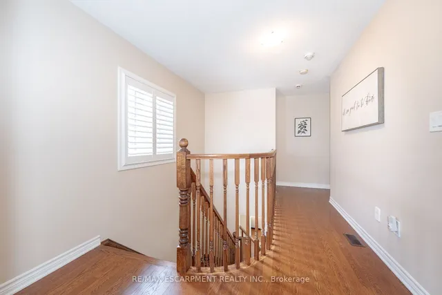 Additional image 25 of 254 Hinton Terr