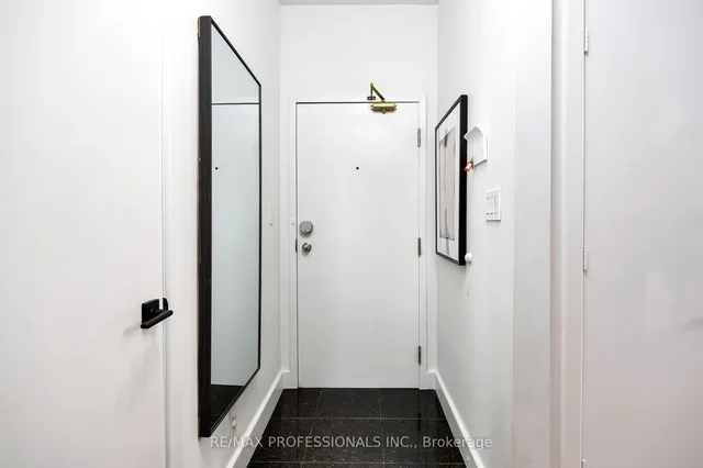 Additional image 2 of 235 Medland St Unit 207