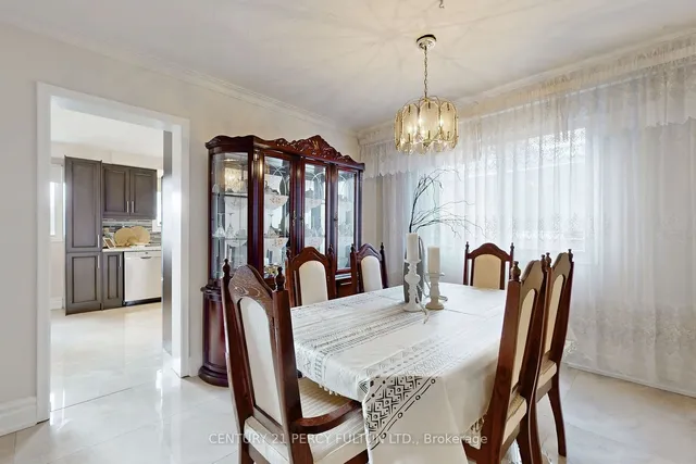 Additional image 11 of 14 Weatherstone Cres