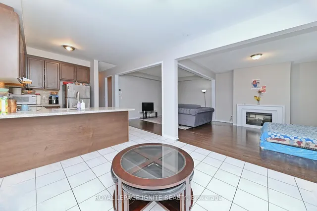 Additional image 15 of 22 Thornapple St