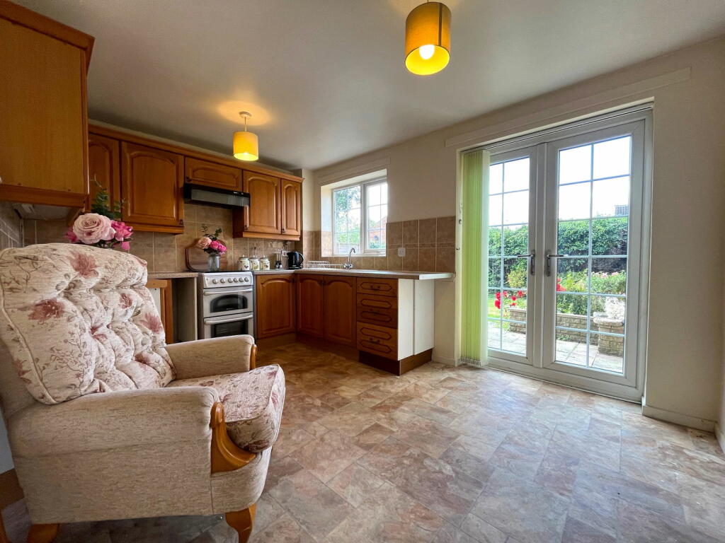 Additional image 7 of Michaelwood Close, Redditch