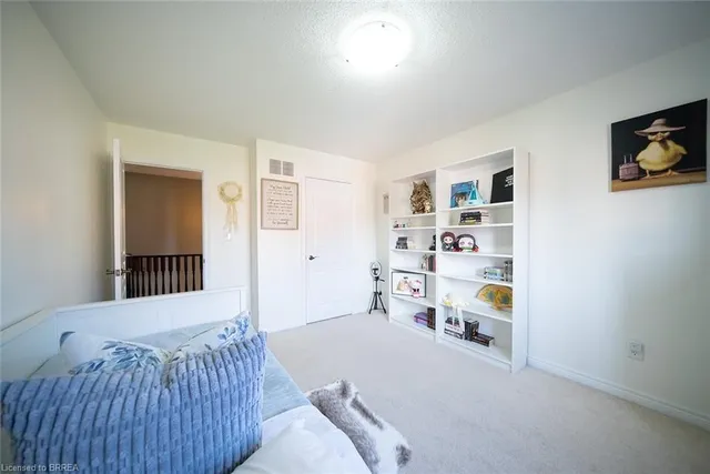 Additional image 20 of 19 Humphrey St