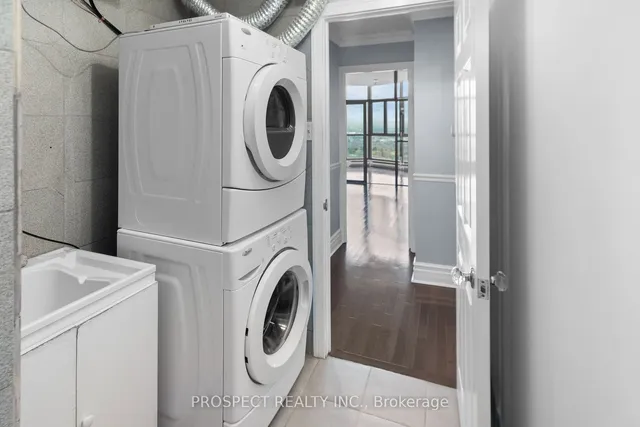 Additional image 31 of 2010 Islington Ave Unit PH 4