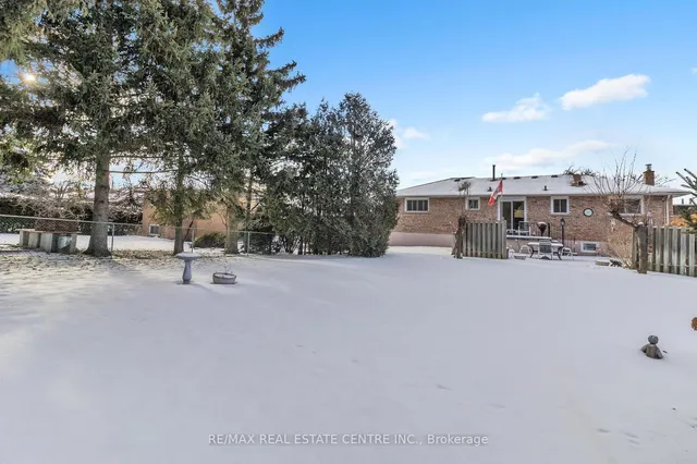 Additional image 39 of 19 Meadowland Gate