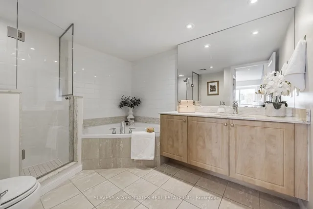 Additional image 16 of 15 Stafford St Unit 717