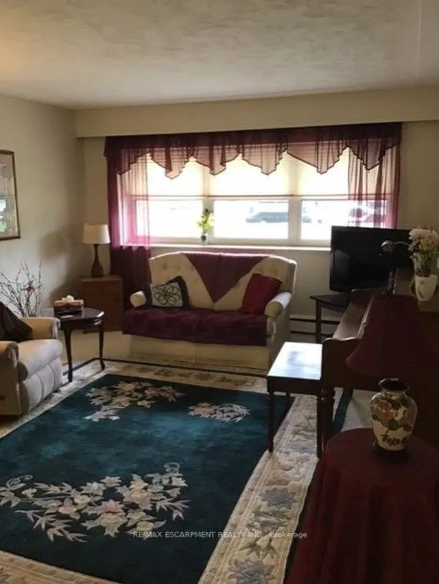 Additional image 7 of 9 Grant Blvd Unit 105