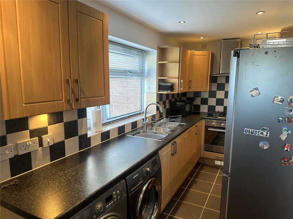 Additional image 4 of Wychbold Crescent, Birmingham, West Midlands, B33