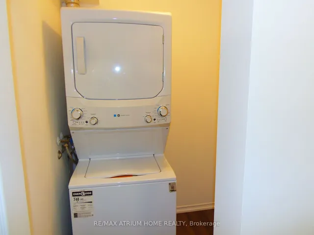 Primary image of 7 Concorde Pl Unit 2901