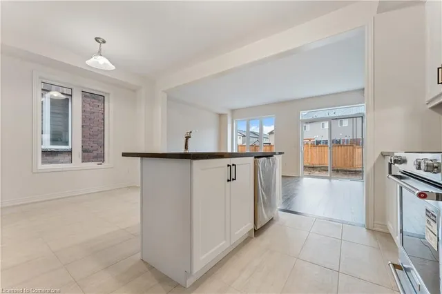 Additional image 7 of 313 Raymond Rd