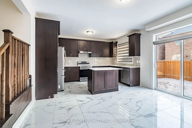 Additional image 8 of 97 Benhurst Cres