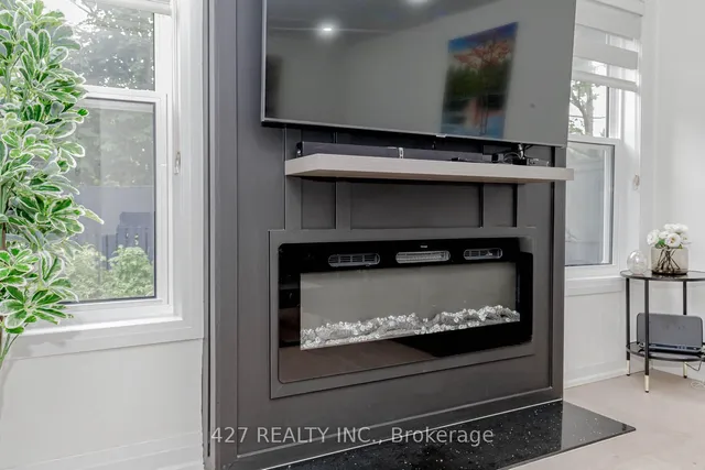 Additional image 14 of 42 Courtleigh Sq