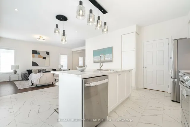 Additional image 11 of 3906 Koenig Rd