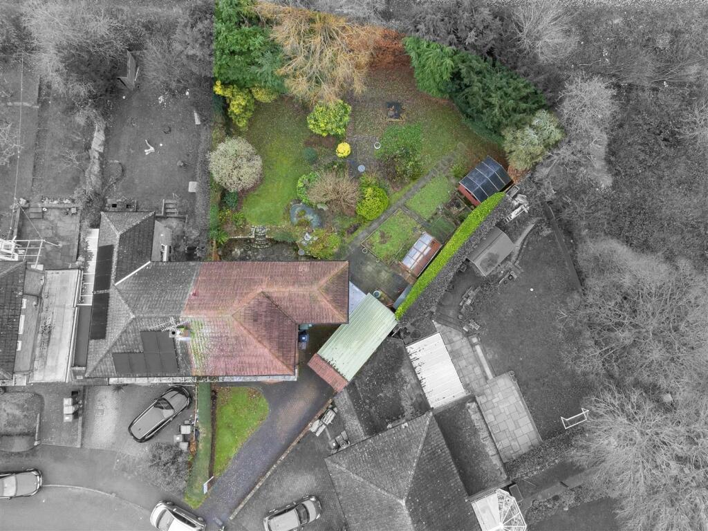 Additional image 10 of Springfield Crescent, Harpenden