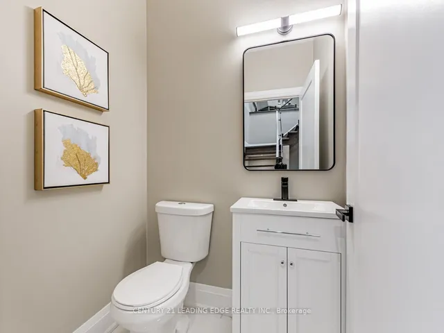 Additional image 11 of 19 DONALDA Cres