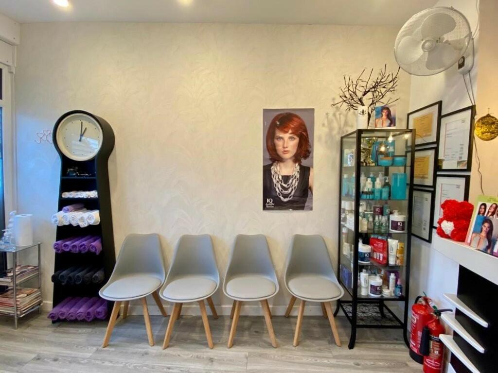 Additional image 4 of Leasehold Hair & Beauty Salon, Vicarage Road, Birmingham, B14 7NE