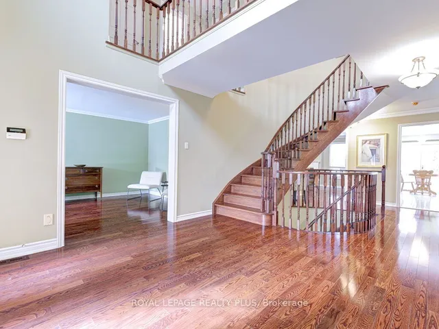 Additional image 5 of 599 Chagall Crt