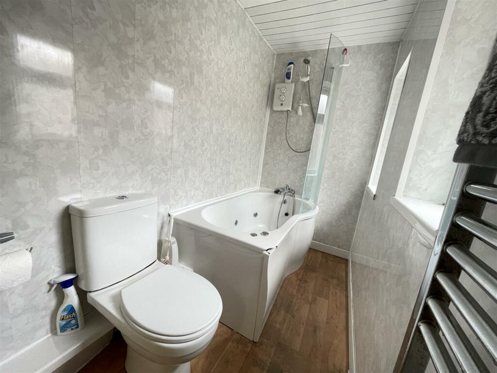 Additional image 15 of Next to University