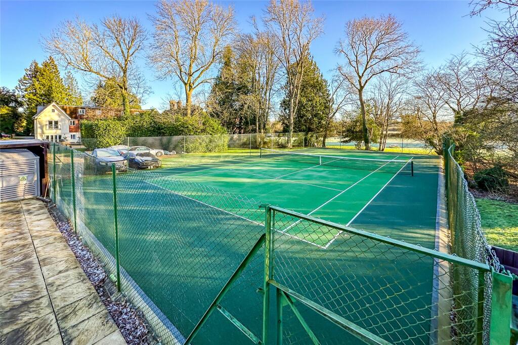 Additional image 10 of Astwick Manor, Coopers Green Lane, Hatfield, Hertfordshire, AL10