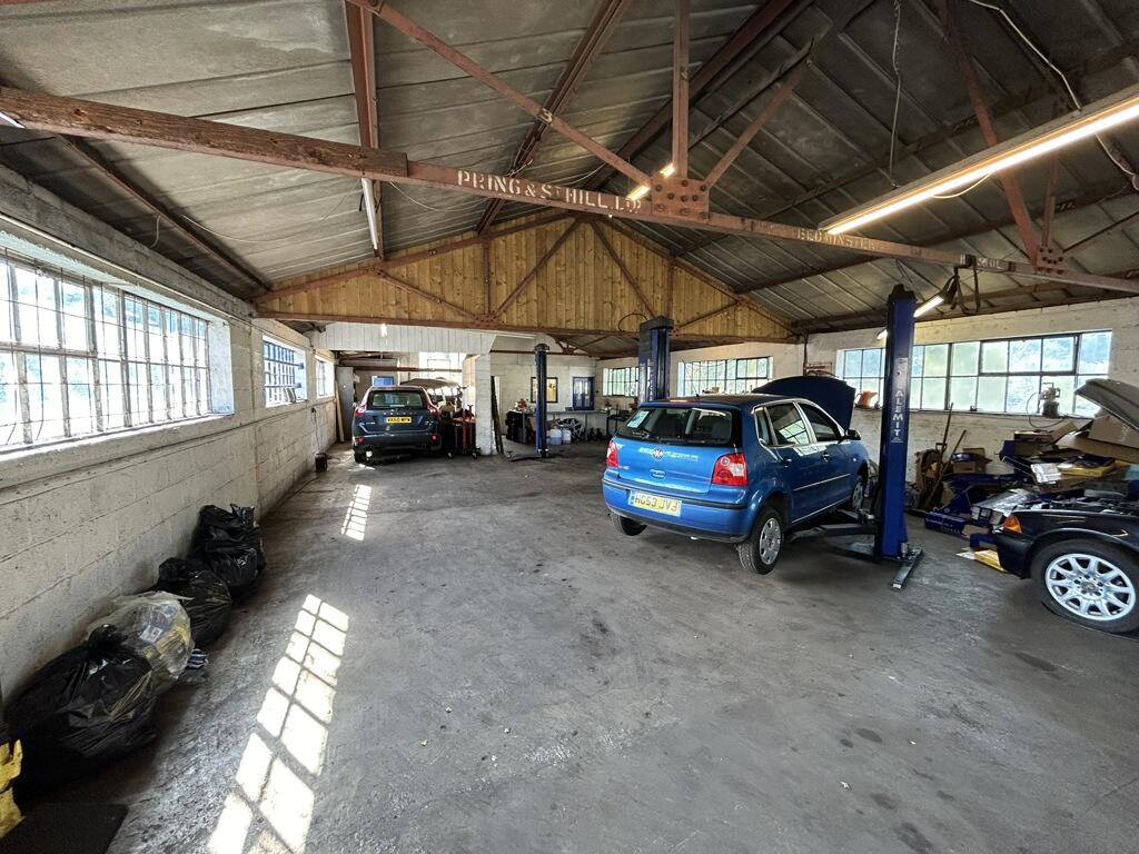 Additional image 8 of 4 Brassmill Lane, Bath, Bath and North East Somerset, BA1