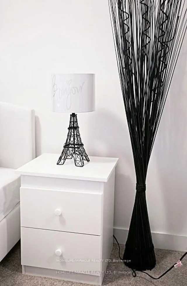 Additional image 14 of 12 York St Unit 3605