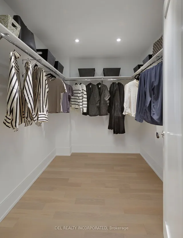 Additional image 19 of 455 Wellington St Unit 903