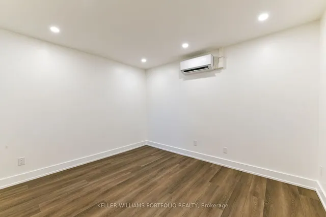 Additional image 33 of 1250 Davenport Rd