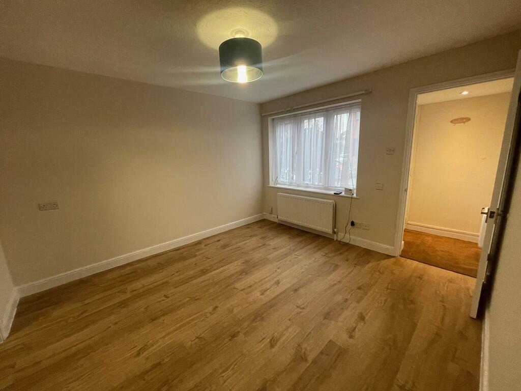 Additional image 8 of Larks Ridge, Chiswell Green