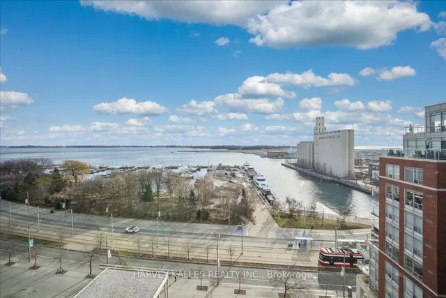 Additional image 36 of 550 Queens Quay Unit 809