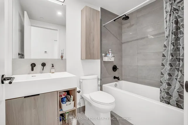 Additional image 11 of 108 Peter St Unit 506