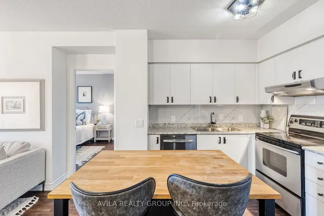 Additional image 9 of 716 Main St Unit 102