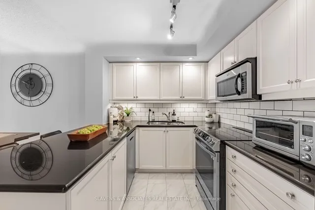 Additional image 11 of 15 Stafford St Unit 717