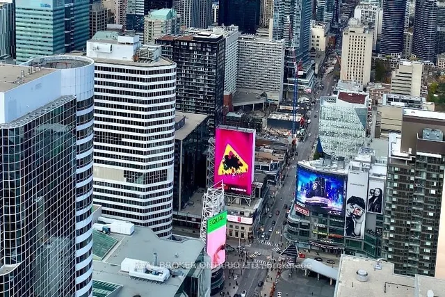 Additional image 13 of 197 Yonge St Unit 5902