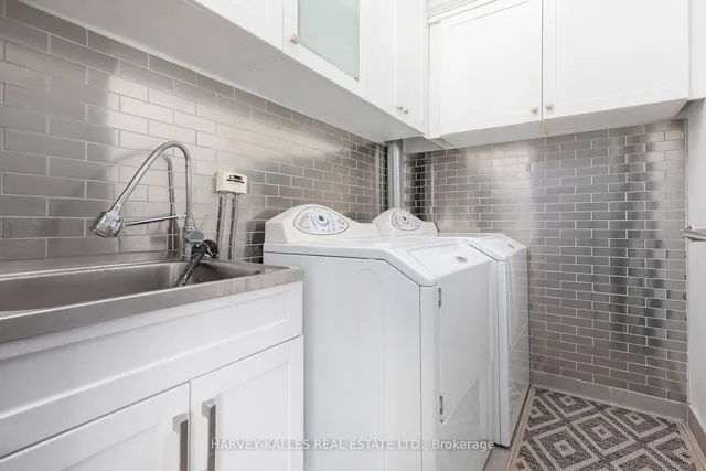 Additional image 30 of 15 Fort York Blvd Unit PH05