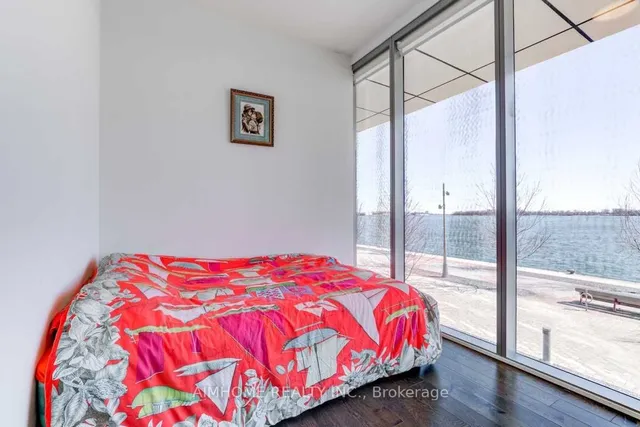 Additional image 14 of 39 Queens Quay Unit Th 111