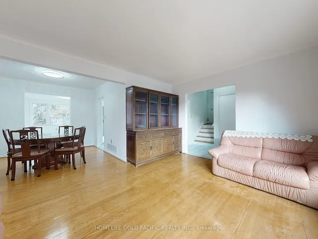 Additional image 7 of 38 Resolution Cres