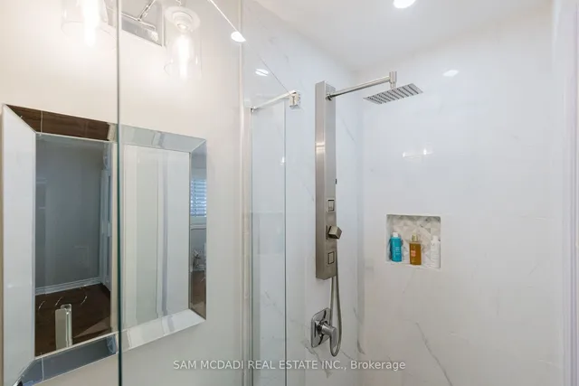 Additional image 12 of 2344 Devon Rd