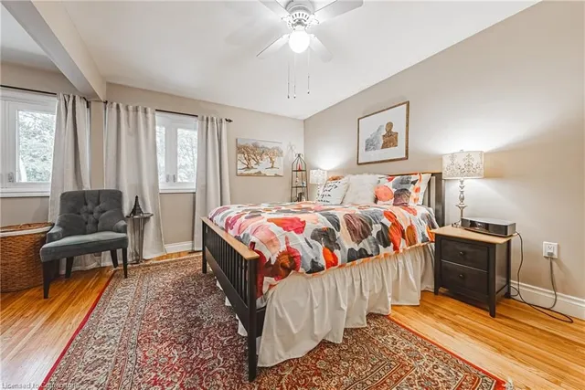 Additional image 16 of 61 Home St