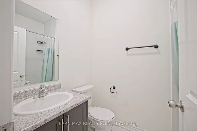 Additional image 36 of 90 Donald Ficht Cres