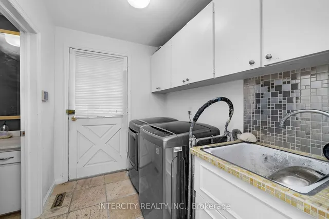 Additional image 16 of 27 Suncrest Dr