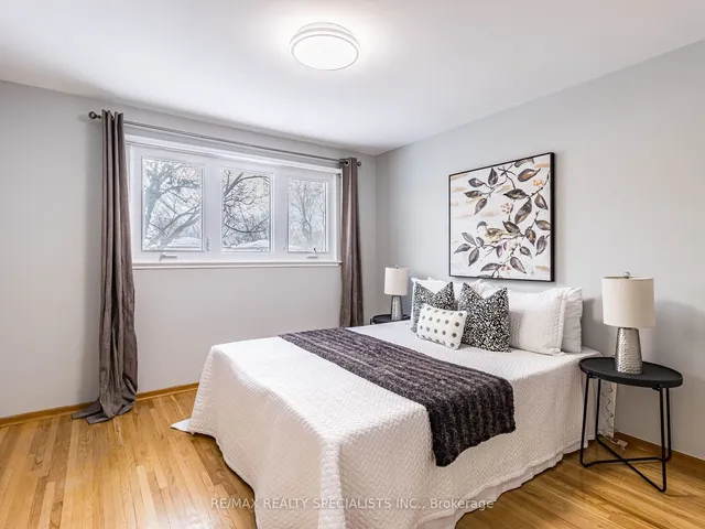 Additional image 23 of 6 NORVAL Cres