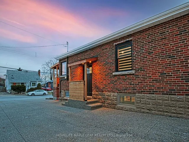 Additional image 40 of 62 Montrose Ave