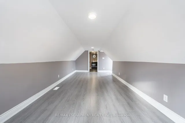 Additional image 26 of 57 Century St