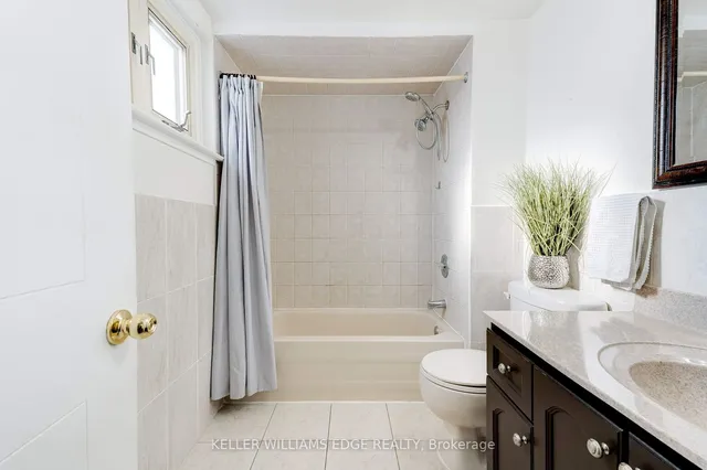 Additional image 20 of 31 Tinton Cres