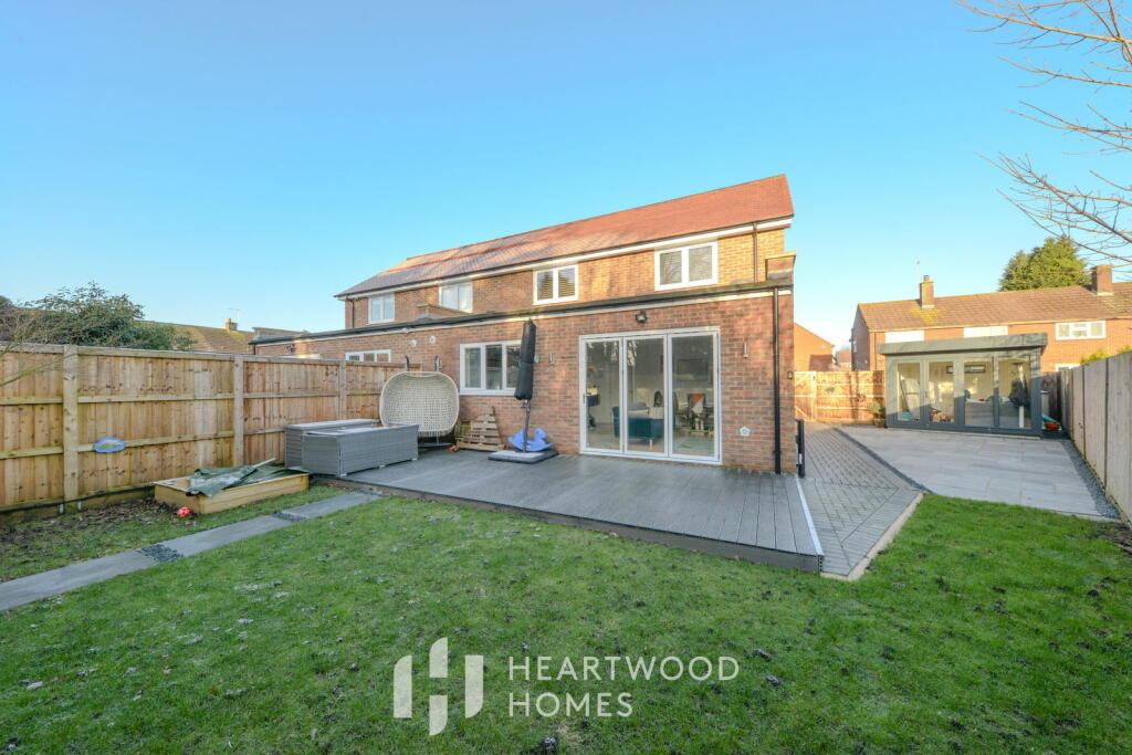 Additional image 22 of Summerfield Close, London Colney, St Albans AL2 1PT