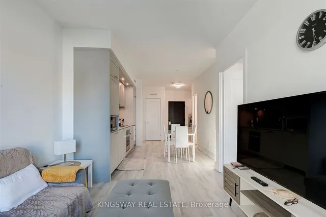 Additional image 13 of 470 Front St Unit 1907